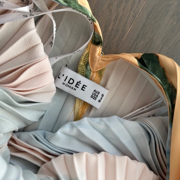 L'IDEE Boheme Yellow Floral Pleated Gown Maxi Dress Halter - Size US 6 - Picture 4 of 8